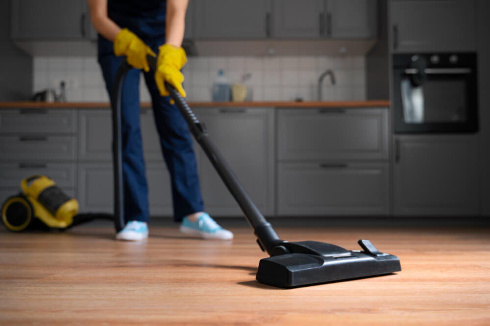 floor cleaning img
